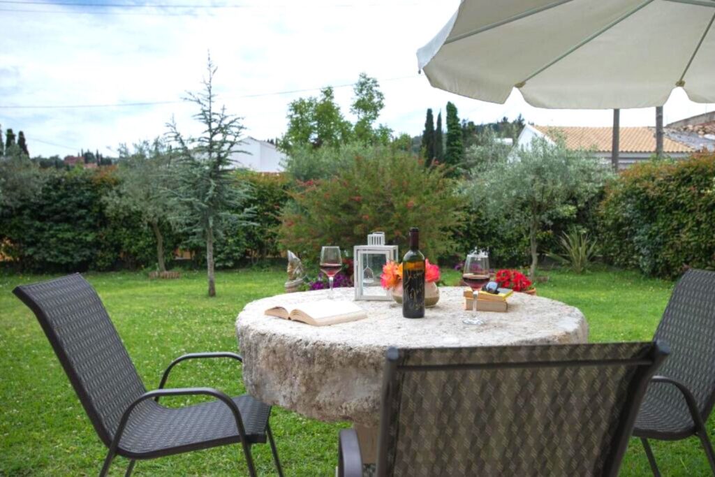 Garden Apartment - Georgias Apartments Ipsos Corfu